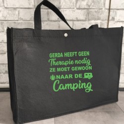 345- Ik heb geen therapie nodig ik moet gewoon naar de camping 345- Ik heb geen therapie nodig ik moet gewoon naar de camping