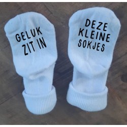 153- Geluk zit in deze kleine sokjes 153- Geluk zit in deze kleine sokjes