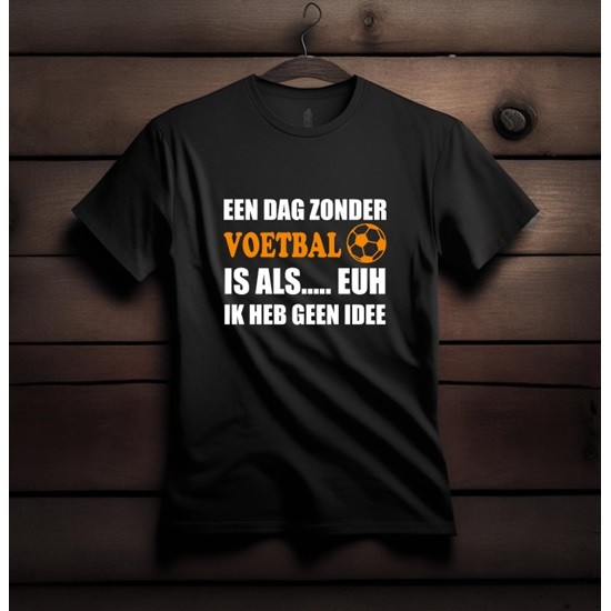 596- Een dag zonder voetbal  is als eeuh ik heb geen idee