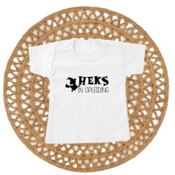 453- Heks in opleiding 453- Heks in opleiding